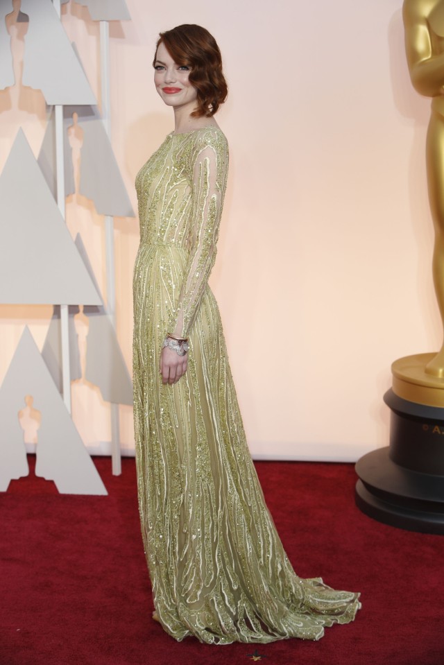 Emma Stone 2015 Oscar Award Arrivals - mint and honey design blog